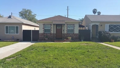 Building Photo - 1310 W Verdugo Ave