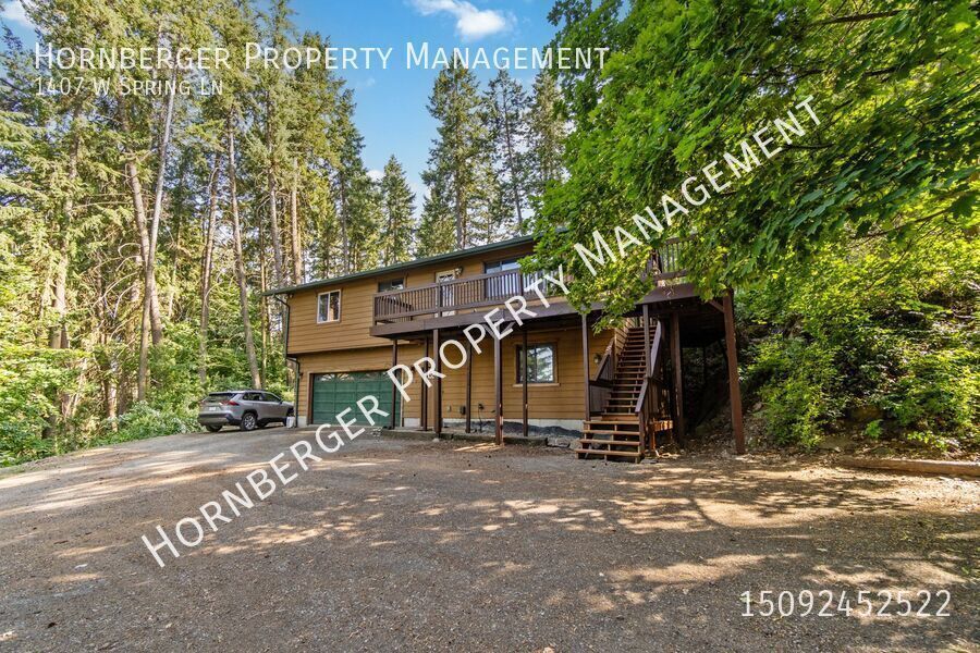 Primary Photo - 1407 W Spring Ln