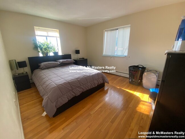 Building Photo - 81 Litchfield St