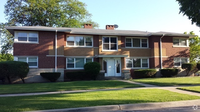 Building Photo - 10351 Cambridge St