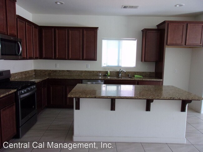 Building Photo - 4 br, 2 bath House - 2607 Ricki Jeanne Ave.