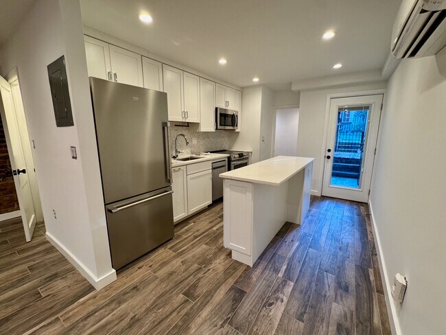 Foto del edificio - 215 5th St SE