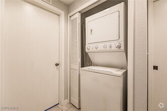 Building Photo - 8416 Bernwood Cove Loop