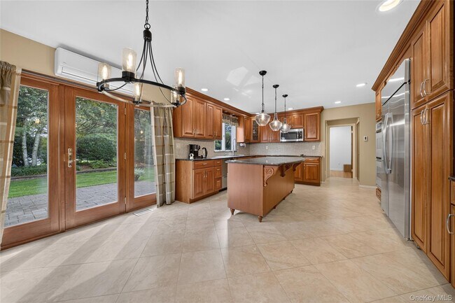 Foto del edificio - 3 Pond Ridge Rd
