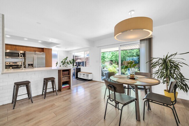 Foto del edificio - 3707 E Montecito Ave