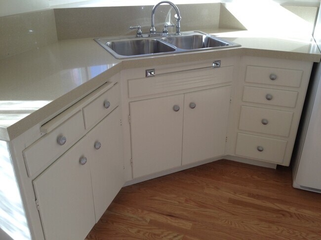 Foto del edificio - 708 Liberty St