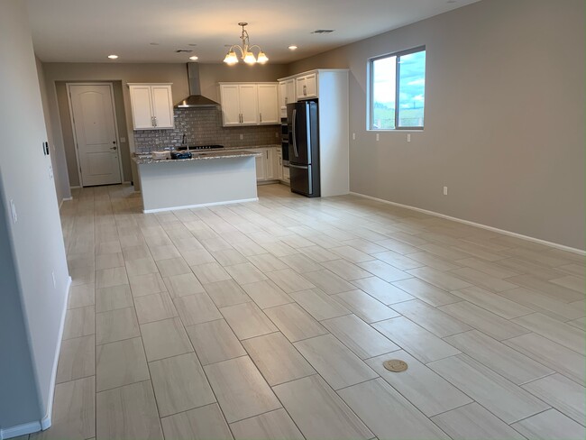 Foto del edificio - 10123 N Indian Jewel Dr