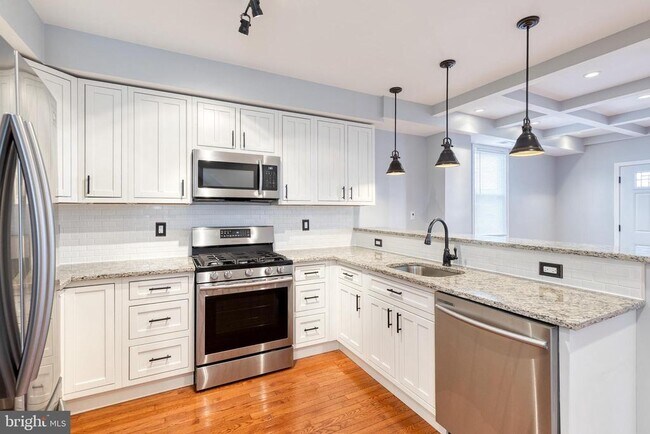 Building Photo - 4011 Evans Chapel Rd