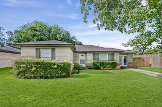 Building Photo - 5532 Meadow Creek Ln
