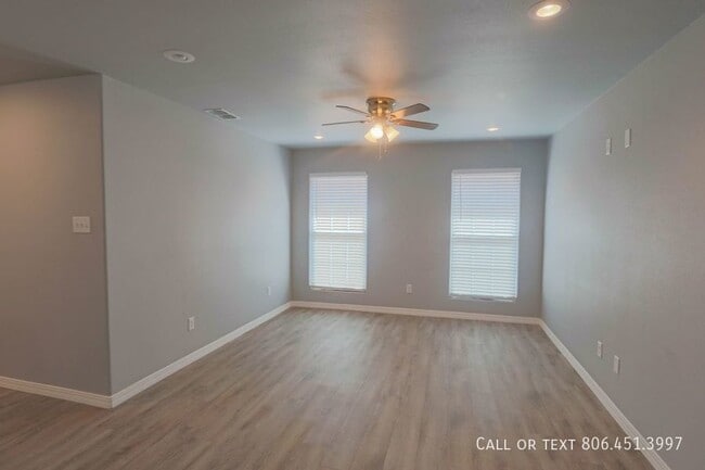 Foto del edificio - 1306 N Clinton Ave