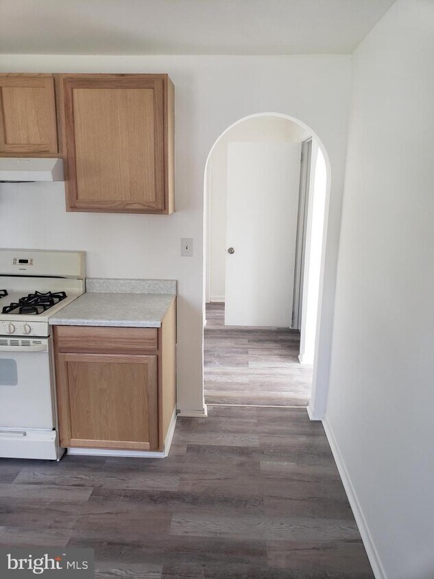 Foto principal - 158 Phillips Ave