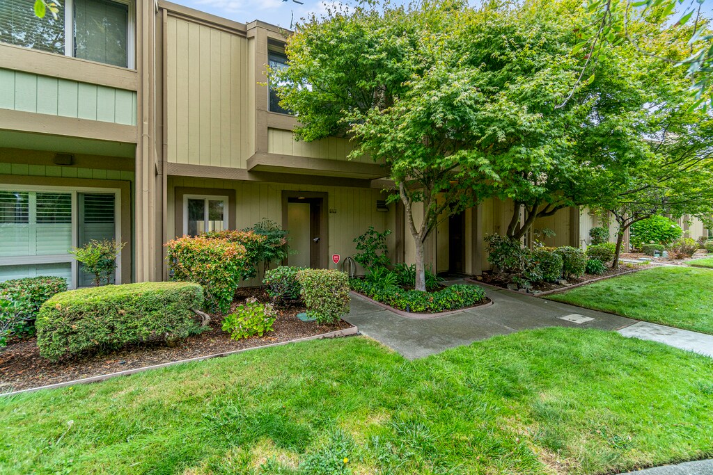 3158 Phoenix Ln, Alameda, CA 94502 Townhome Rentals in Alameda CA