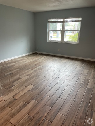 Building Photo - 783 San Christopher Dr