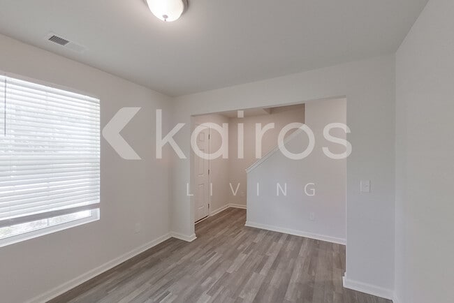 Building Photo - 2551 Myatt St SE