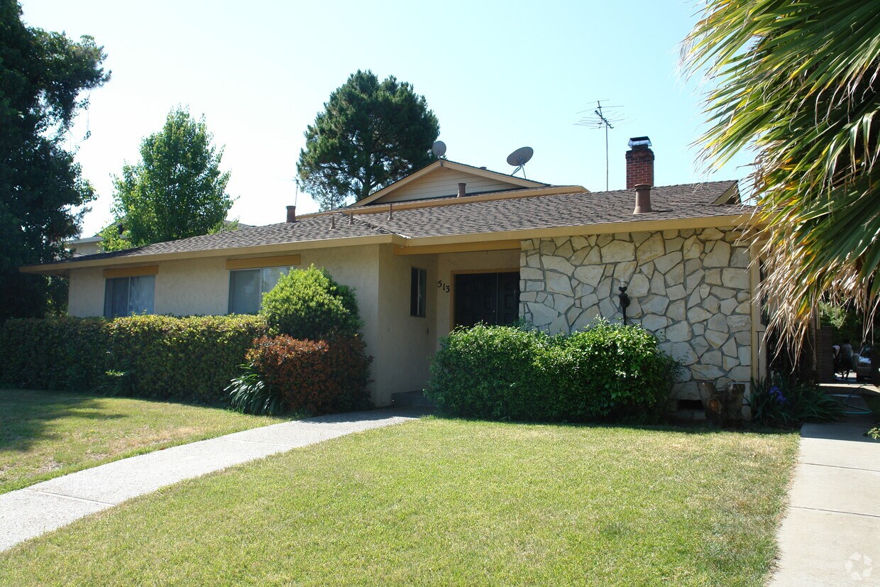 Primary Photo - 513 Kiely Blvd
