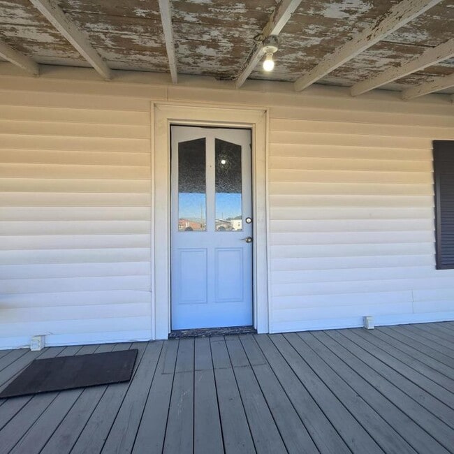 Foto del edificio - 7584 NC-43