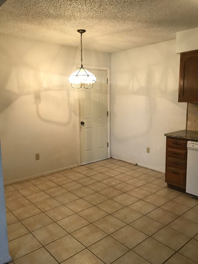 Foto del edificio - Cozy 2 bedroom home in Wylie!