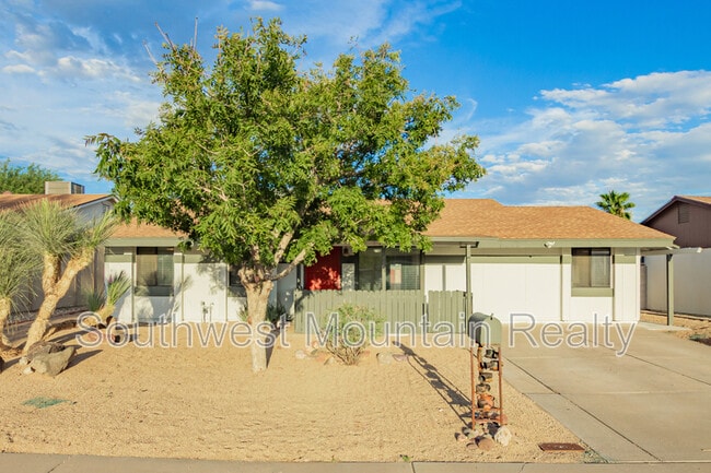 Building Photo - 18017 N 33rd Dr