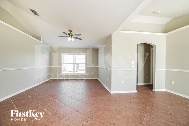 Foto del edificio - 1120 NW 11th Pl