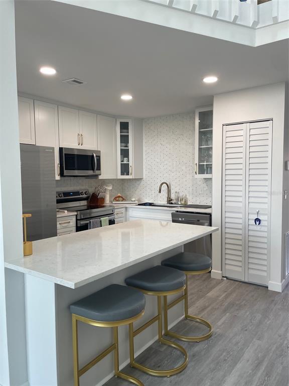 Foto del edificio - 865 Waterside Ln