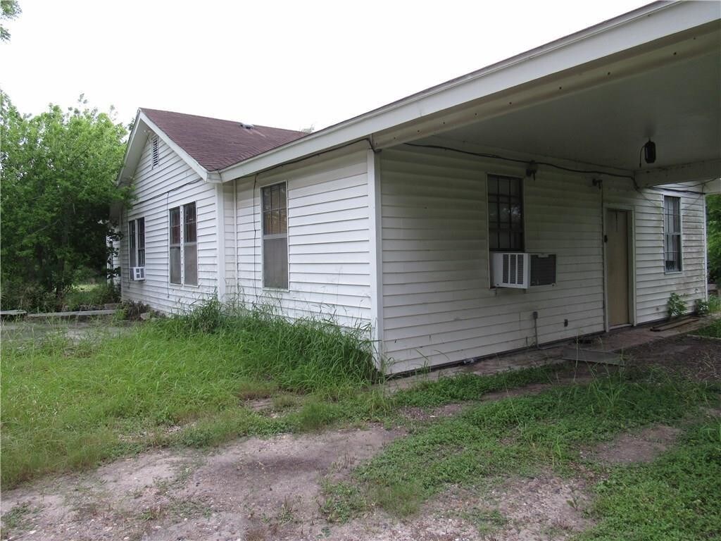 Building Photo - 14832 Pvt 1830 Pvt