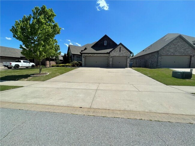 Foto del edificio - 3203 SW Joshua Ave
