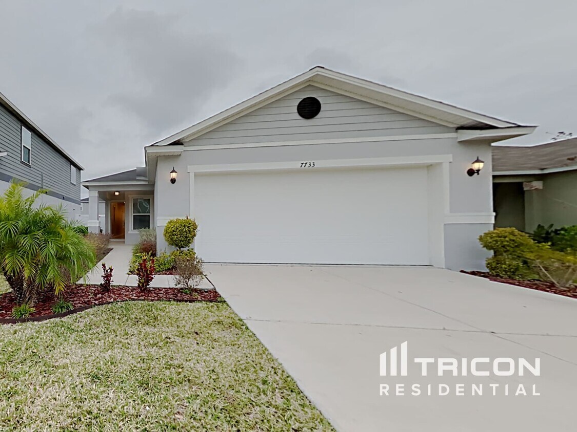 7733 Sunshine Bridge Avenue Gibsonton FL House Rental in Gibsonton