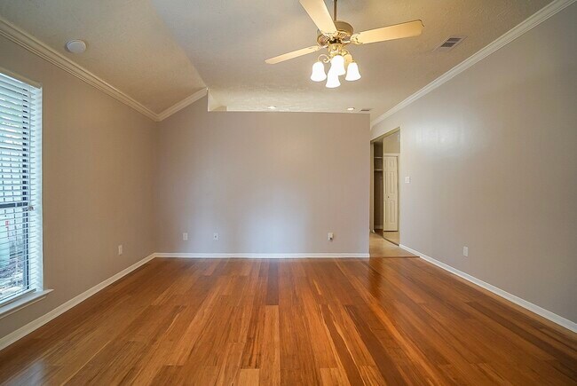 Foto del edificio - 14115 Withersdale Dr