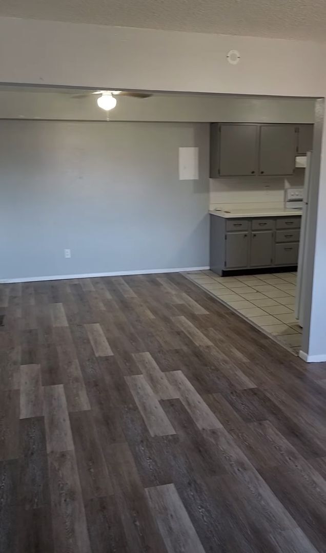 Foto del edificio - Newly renovated 2 story, 2 bedroom apartme...