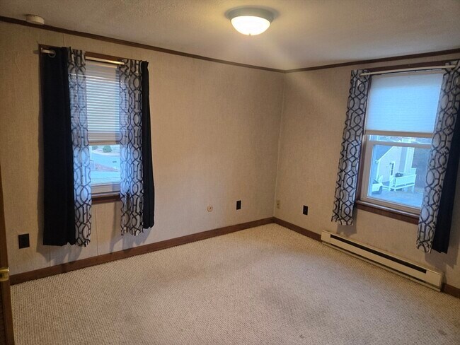 Building Photo - 59 Edgehill Rd