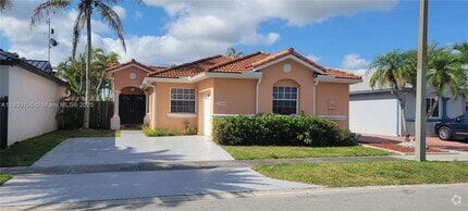 Building Photo - 15464 SW 95th Ln