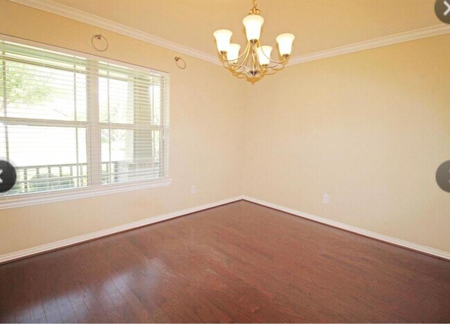 Foto del edificio - 16615 Fiesta Rose Ct