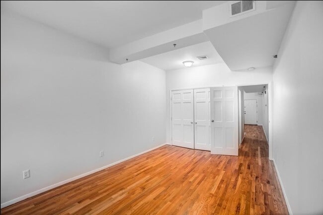 Foto del edificio - 132 Jefferson St