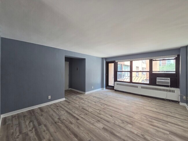 Foto del edificio - 6118 N Sheridan Rd