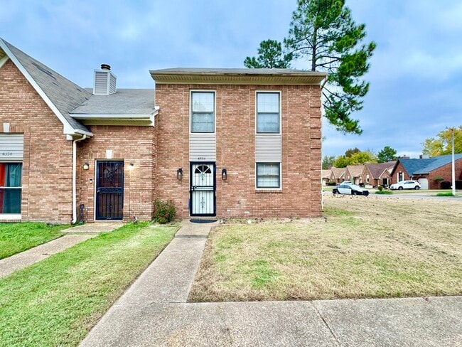 Photo - 6338 Kirby Downs Dr House