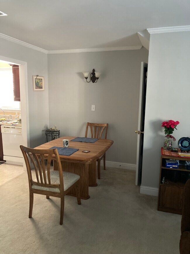 Foto del edificio - 231 Littleton Way