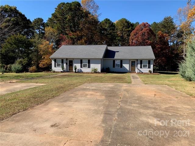 Building Photo - 137 Pine Meadow Ln