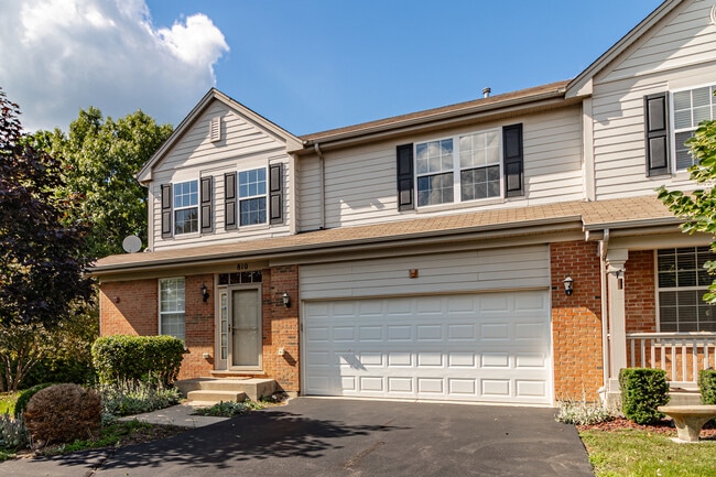 Building Photo - 810 Spencer Ln