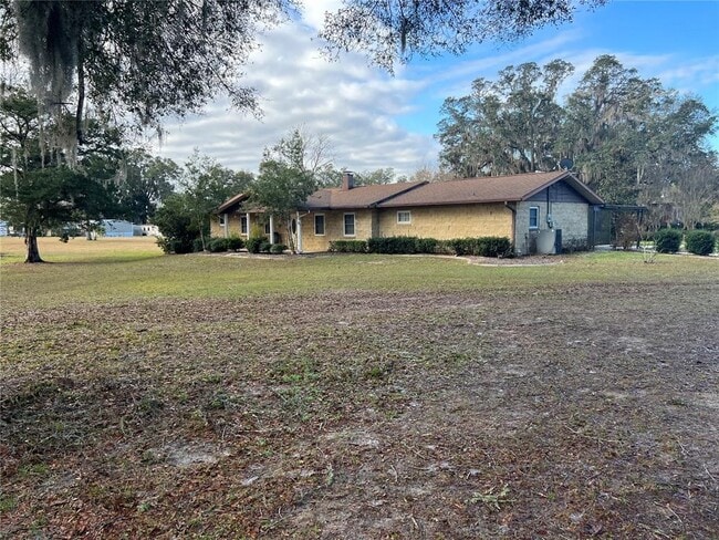 Building Photo - 10468 SE 52nd Ct