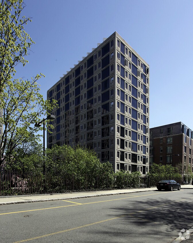 Building Photo - Leverett Towers