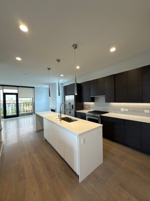 Building Photo - 2378 N Elston Ct