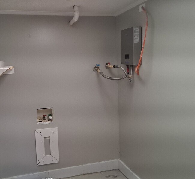 Foto del edificio - 1005 Langdale Dr