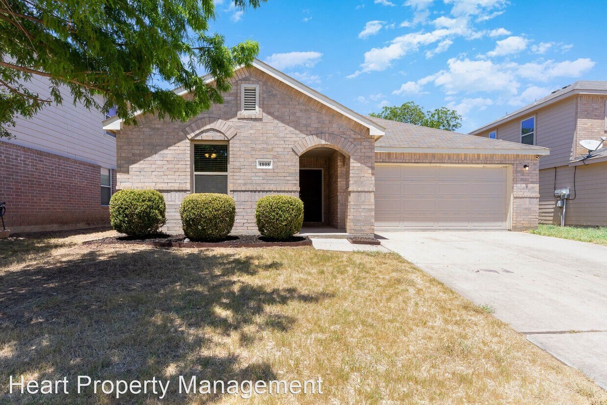 Foto principal - 3 br, 2 bath House - 1808 Lynnwood Hill Dr