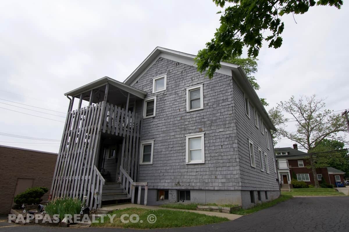 Primary Photo - 2219-2221 4th St