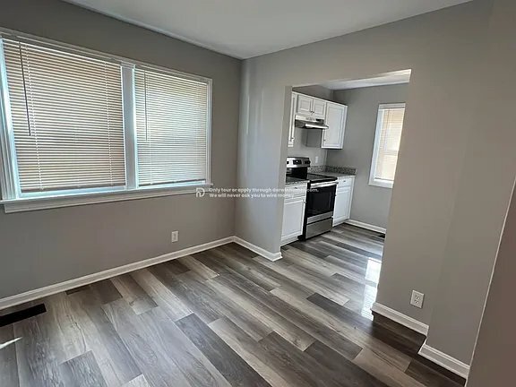 Foto del edificio - 3906 Jewell Ave