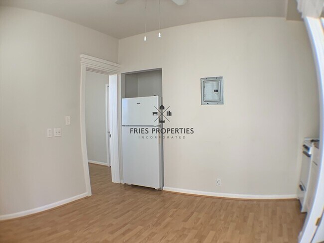 Building Photo - 141 I St