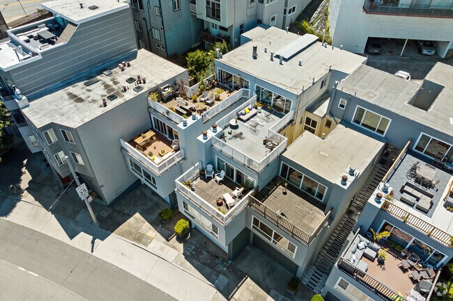 Contexto - 3258 Market St