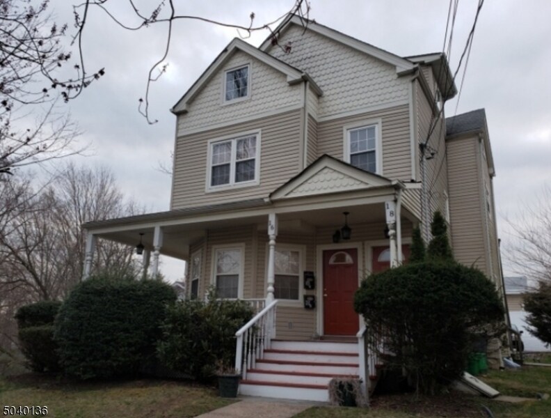Primary Photo - 16 Elmwood Rd