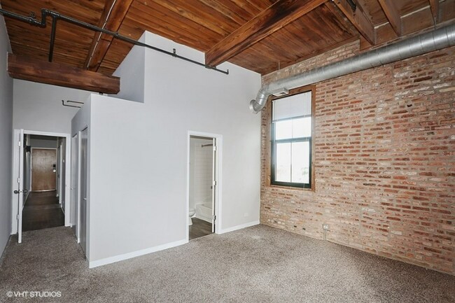 Building Photo - 1455 S State St