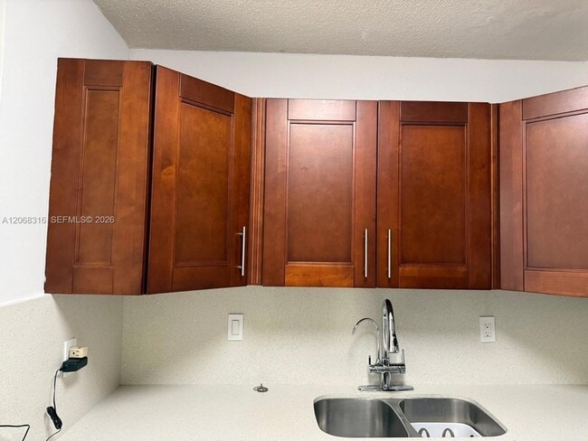 Foto del edificio - 6540 W 26th Dr